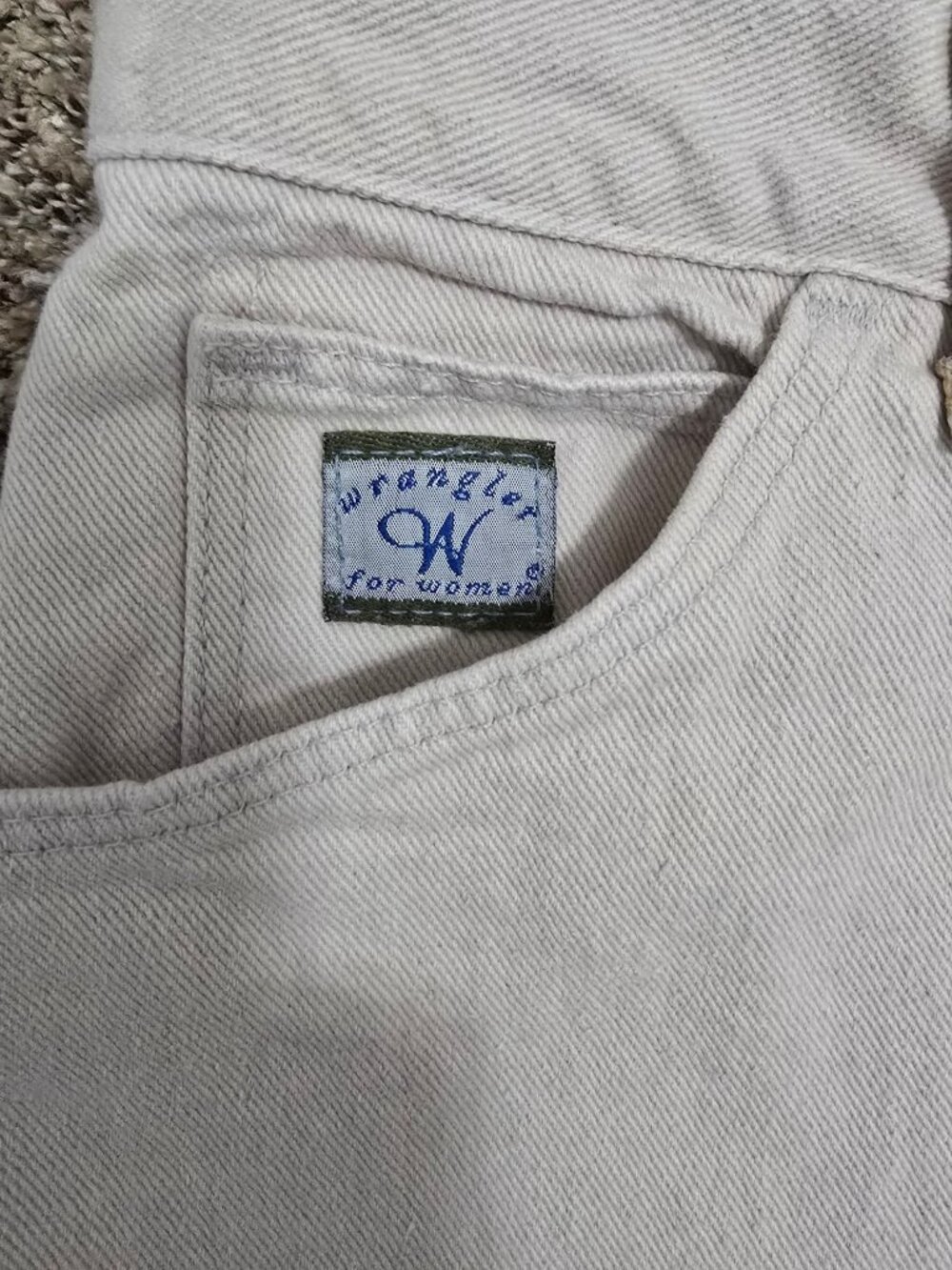 Wrangler Women's Beige High-Waisted Tapered-Leg Jeans 14x32 100% Cotton - Picture 2 of 7
